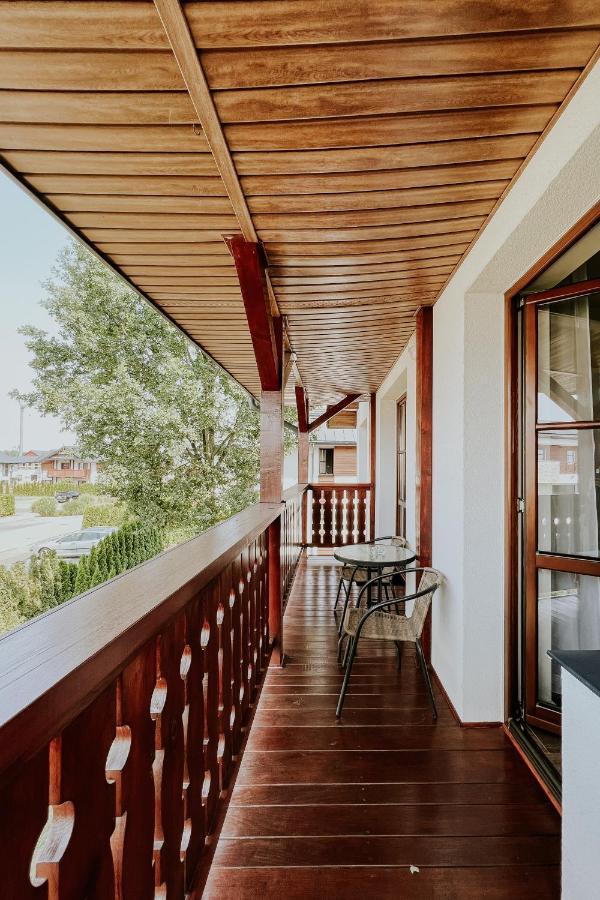 Aura Medical Spa Naleczow Luaran gambar
